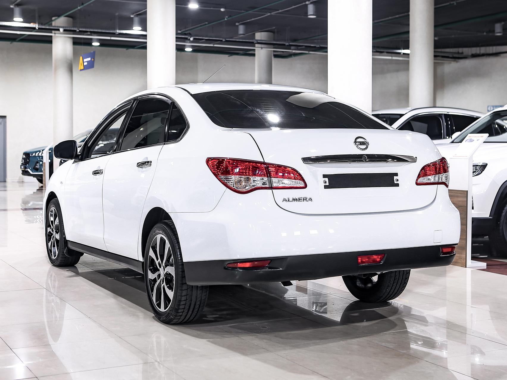 Купить Almera с пробегом